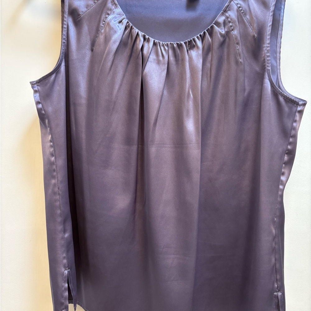 Chico's Elegant Blouse in a shiny light purple